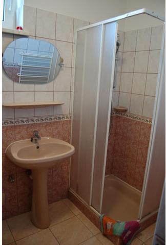 Cedrus Apartmanhaz - Cedrus Koez 7 Zalakaros ザラカロシュ 部屋 写真